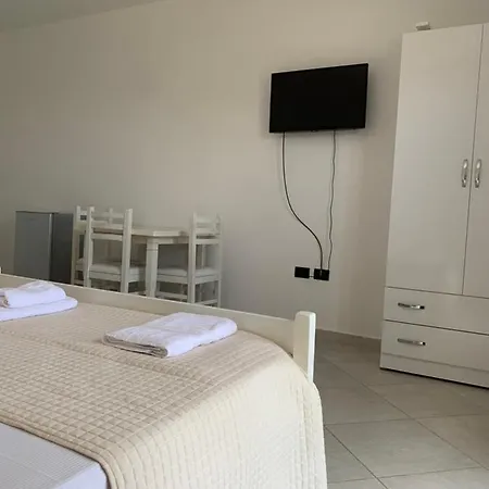 Hotel Sunny Breeze Shëngjin