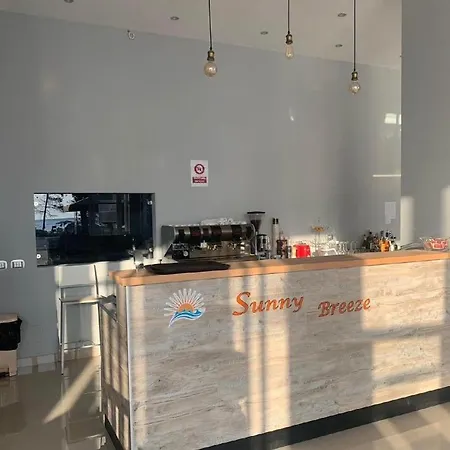 Sunny Breeze Hotel Shëngjin