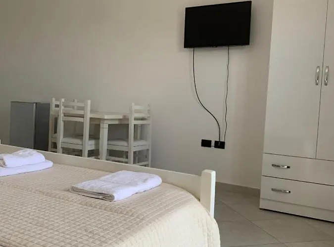 Hotel Sunny Breeze Shëngjin